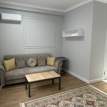 Апарт-Отель Amz Almaty Ngoại thất bức ảnh