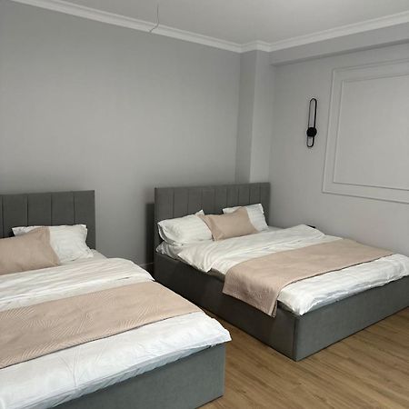 Апарт-Отель Amz Almaty Ngoại thất bức ảnh