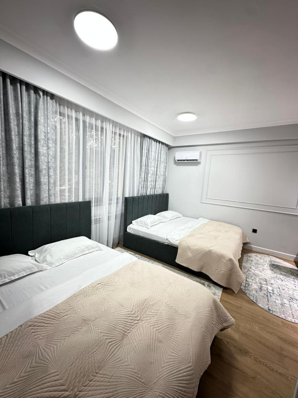 Апарт-Отель Amz Almaty Ngoại thất bức ảnh