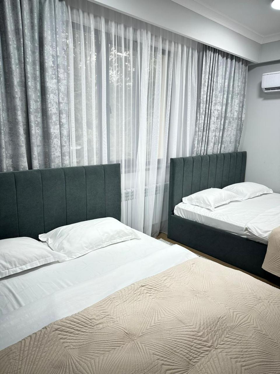 Апарт-Отель Amz Almaty Ngoại thất bức ảnh