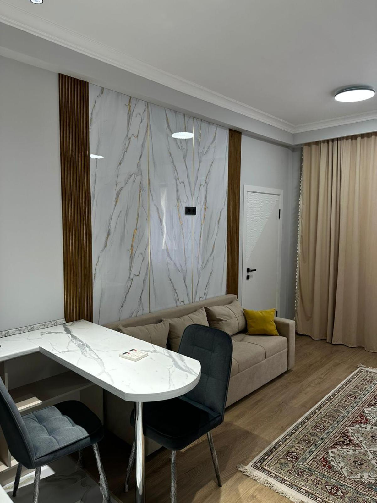 Апарт-Отель Amz Almaty Ngoại thất bức ảnh